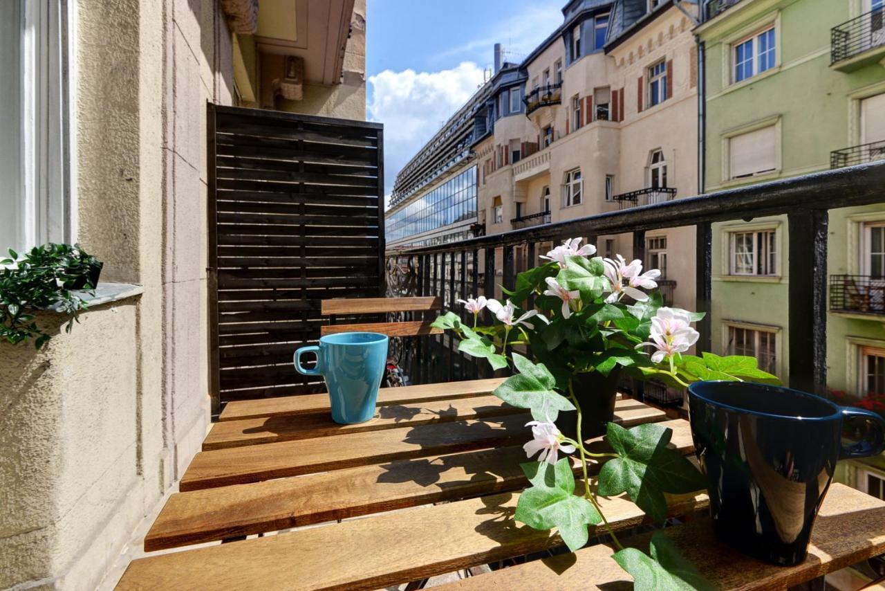 Akacfa 7 Center Beautiful Apartamento